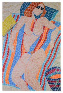 Femme de bain de soleil